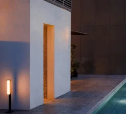 Lampadaire d'extérieur, Class, 2800, noir mat, IP65, LED, dim, bouton-poussoir, 2700K, 495 lm, L22cm, H78,5cm - Vibia