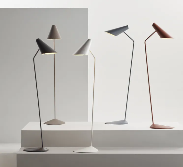 Lampadaire, I.CONO 0712, anthracite, L38cm, H127cm - Vibia