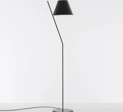 Lampadaire, La petite Floor, noir, 2700K, 676lm, Ø30cm, H160cm - Artemide