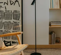 Lampadaire, Leo, noir, LED, 2700K, 299 lm, Ø20cm, H115,5cm - Faro