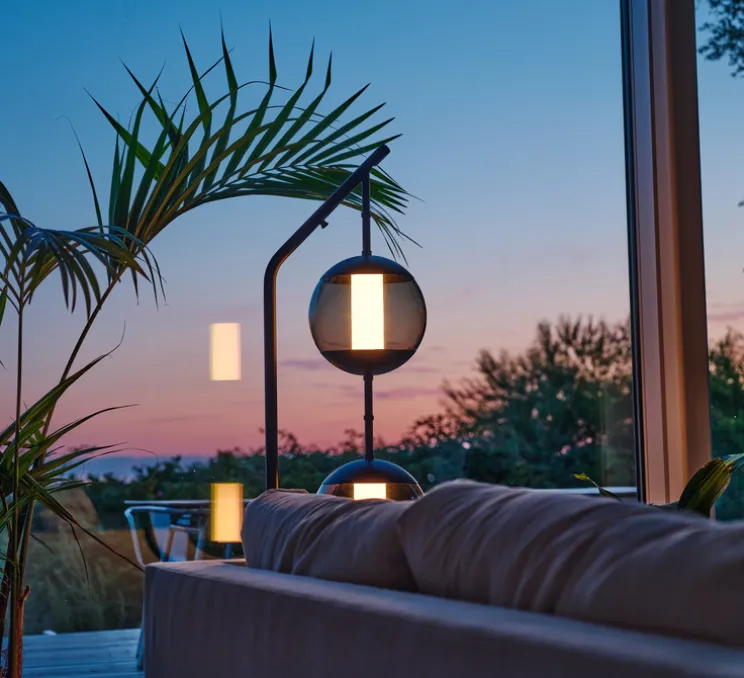 Lampadaire, Monroe, Noir, verre fumé, LED, dim, 2700K, lm, L44cm, H165,1cm - Rubn