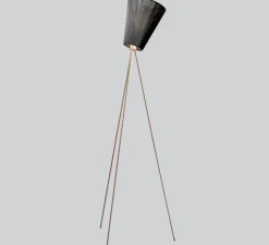 Lampadaire, Oslo Wood, noir, pied or, H165cm - Northern