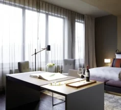 Lampadaire, Scantling, noir, H136,2cm - Marset