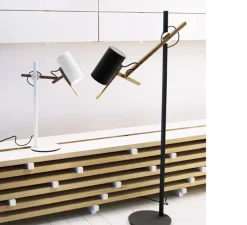 Lampadaire, Scantling, noir, H136,2cm - Marset