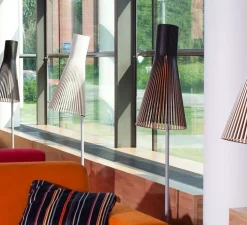 Lampadaire, Secto 4210, bois, blanc, LED, L30cm, H175cm - Secto Design