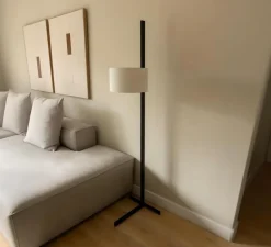 Lampadaire, Stand Up, noir, lin naturel, Ø40cm, H175cm - Faro