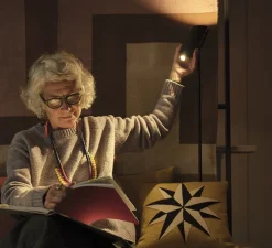 Lampadaire, Vision 20/20, noir, LED, 2700K, 390lm, Ø30,7cm, H137cm - DCW éditions Paris