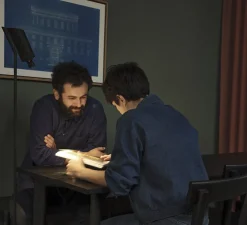 Lampadaire, Vision 20/20, noir, LED, 2700K, 390lm, Ø30,7cm, H137cm - DCW éditions Paris