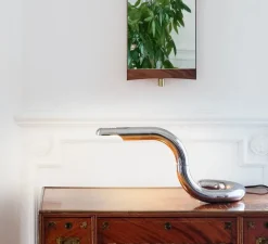 Lampe à poser, Aspide, argent, 6W, 470lm, H28cm - Gubi