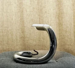 Lampe à poser, Aspide, argent, 6W, 470lm, H28cm - Gubi