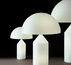 Lampe à poser, Atollo, verre opalin, Ø38cm, H50cm - Oluce