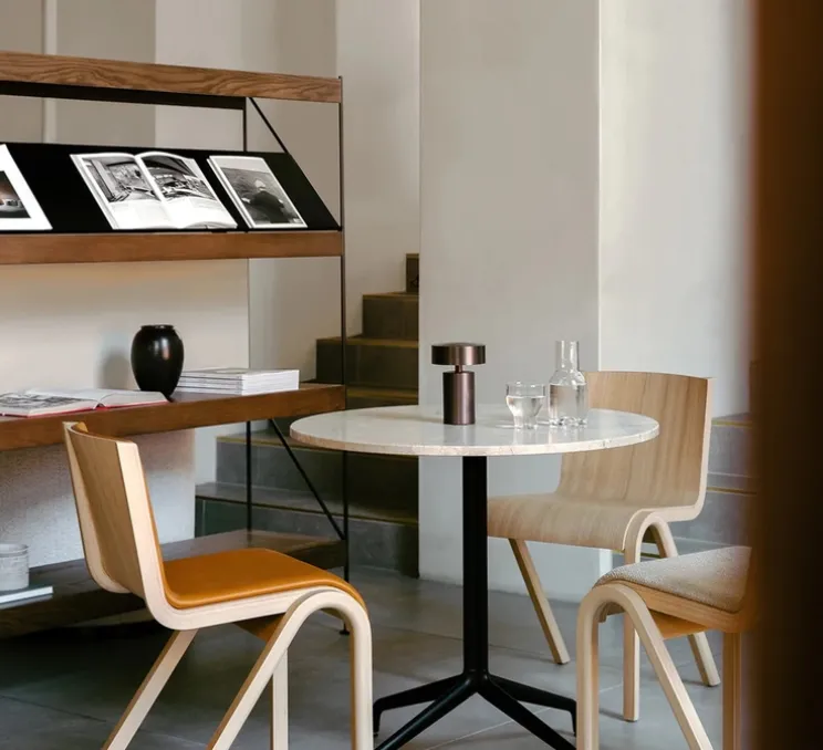 Lampe à poser, Baladeuse, Column , bronze, IP44, LED, dim, 2700K, 150 lm, Ø12cm, H17,6cm - Audo Copenhagen