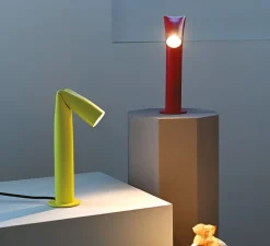 Lampe à poser, Bender lampe, rouge, LED, 2700K, L9cm, H30cm - Axolight