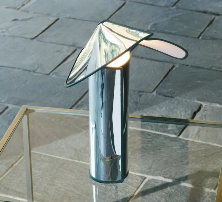 Lampe à poser, Chiara, aluminium et blanc, bordure anthracite, L28cm, H41cm - Flos