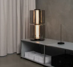 Lampe à poser, Column 300, carbone, LED, dim, 1800-3000K, 1422 lm, Ø27,5cm, H60cm - A-N-D