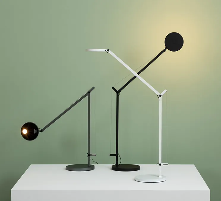 Lampe à poser, Demetra, corps noir et base noire, LED, 3000K, 385lm, L20cm, H57-84cm - Artemide