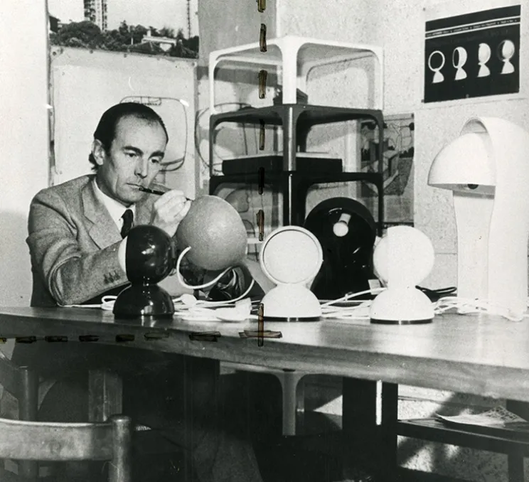 Lampe à poser, Eclisse, or, Ø12cm, H18cm - Artemide