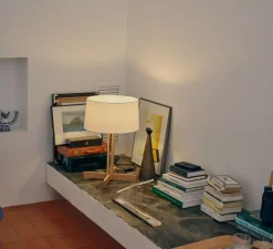 Lampe à poser, FAD, bois, blanc, Ø40cm, H61cm - Santa & Cole