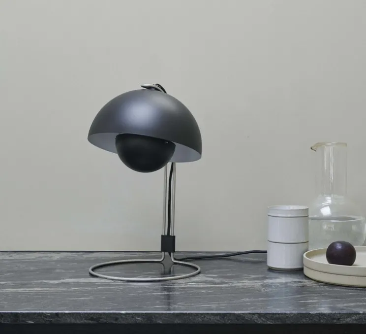 Lampe à poser, Flowerpot VP4, noir, Ø23cm, H36cm - Andtradition