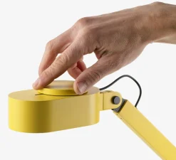 Lampe à poser, Inviting, jaune, LED, dim, 2700K, 410 lm, L22cm, H86cm - Faro