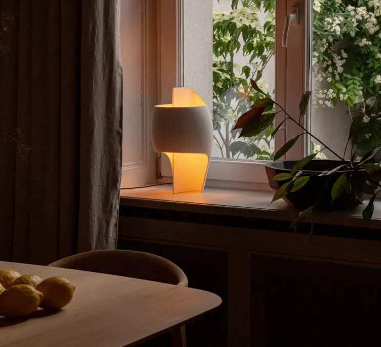 Lampe à poser, Lampe B, gypse blanc, LED, 2200K, 750 lm, L24cm, H39cm - Thierry Dreyfus -DCW éditions Paris