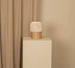 Lampe à poser, Lanterno, Albâtre, chêne, Ø19cm, H25cm - Simone & Marcel