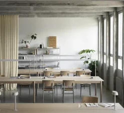 Lampe à poser, LINEAR MOUNTED, gris, LED, 3000K, 242lm, L23,2cm, H36,5cm - Muuto