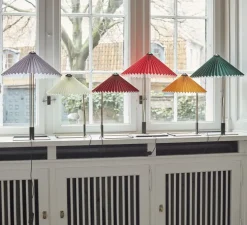 Lampe à poser, Matin 380, rouge vif, LED, 2800K, 150lm, Ø38cm, H52cm - HAY