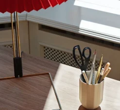 Lampe à poser, Matin 300, rouge vif, LED, 2800K, 150lm, Ø30cm, H38cm - HAY