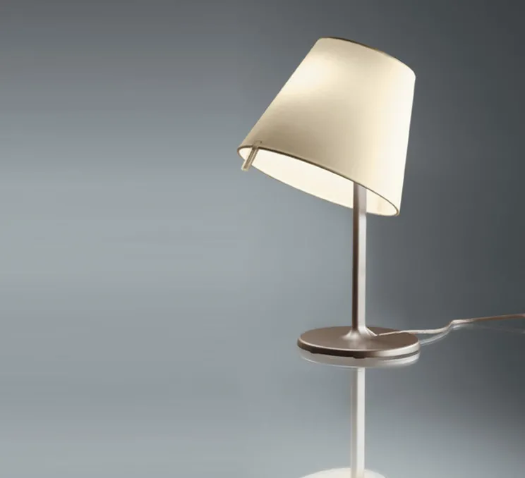 Lampe à poser, Melampo, bronze, Ø42,2cm, H58cm - Artemide
