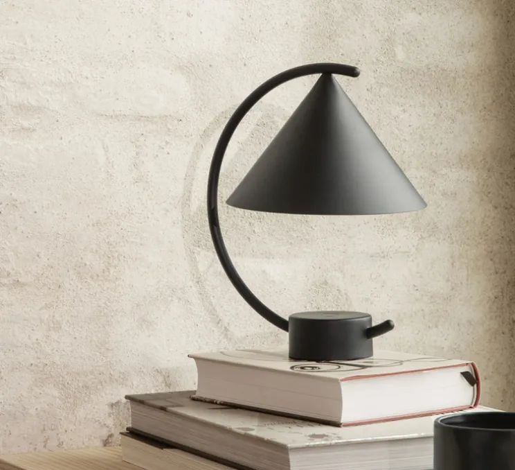 Lampe à poser, Meridian, noir, L20,9 cm, H26cm - Ferm Living