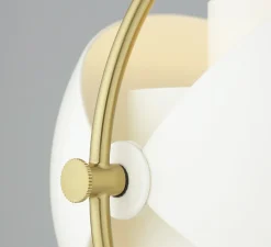 Lampe à poser, Multi-Lite, laiton et blanc, Ø25,5cm, H50cm - Gubi