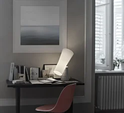 Lampe à poser, Nile, Marbre de carrare, diffuseur blanc, L41cm, H55cm - Foscarini