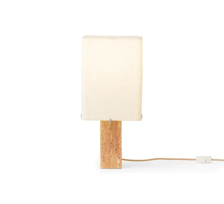 Lampe à poser, Nonna, Travertin, abat-jour sable, Ø23,5cm, H49cm - Audo Copenhagen