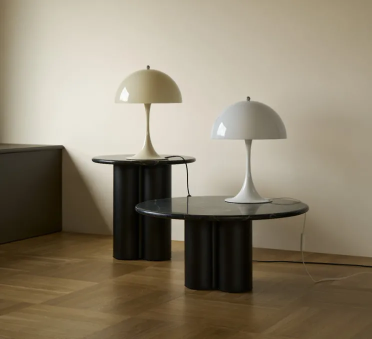 Lampe à poser, Panthella 320, blanc opale, Ø32cm, H43,8cm - Louis Poulsen