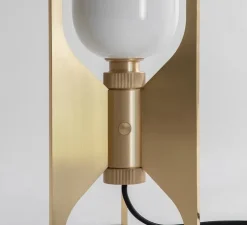 Lampe à poser, Pennon, laiton, verre opalin, Ø14cm, H42cm - Bert Frank