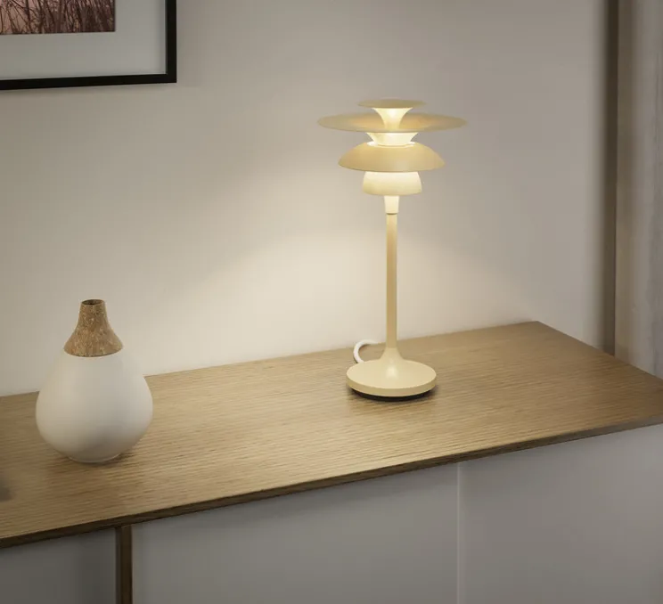 Lampe à poser, Picasso, nougat, Ø18cm, H34,8cm - Belid