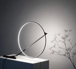 Lampe à poser, Poise, noir et blanc, LED, dim, 2700k, 1050 lm, Ø48,5cm, H109cm - KDLN