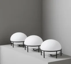 Lampe à poser, Pump, blanc & noir, Ø24cm, H22cm - WOUD