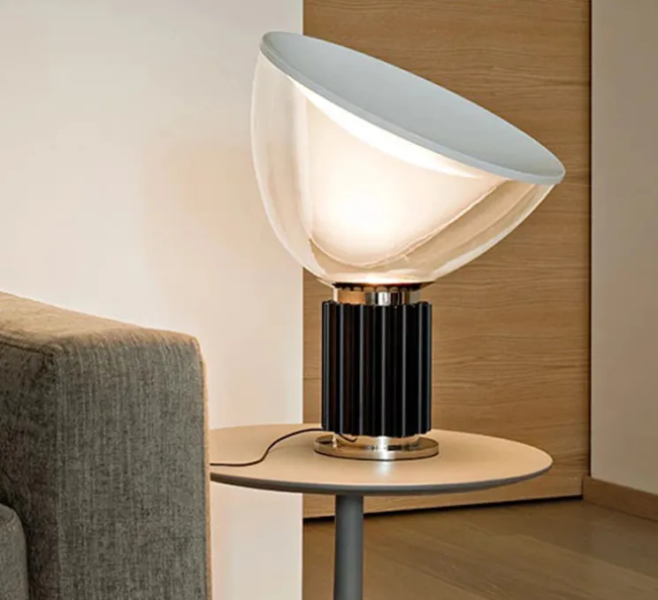 Lampe à poser, Taccia Small Verre, noir, LED, dim, 2700K, 800lm, Ø37,3cm, H48,5cm - Flos