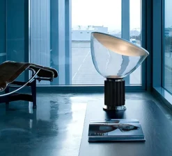 Lampe à poser, Taccia Verre, noir, LED, 2700K, 1400lm, Ø49,5cm, H64,5cm - Flos