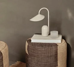 Lampe, Baladeuse, Arum, beige, IP44, LED, dim, 2700K, 240 lm, Ø7cm, H30cm - Ferm Living