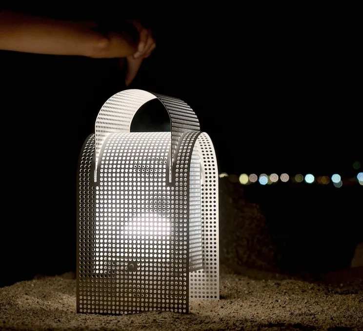 Lampe, Baladeuse, Fold Out, chargeur et câble USB inclus, blanc, IP45, LED, dim, 3000K, 290 lm, L16cm, H31cm - Alma light