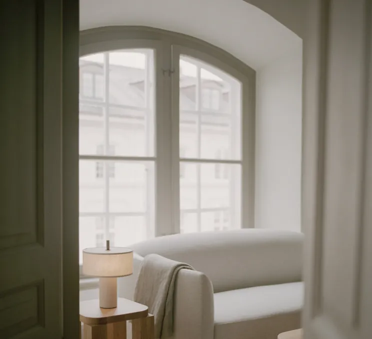 Lampe, Baladeuse, Margin, beige, LED, dim, 2500-2700-3000K, 220 lm, Ø23cm, H31cm - New Works