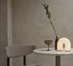 Lampe, Baladeuse, Vuelta, blanc, laiton, IP44, LED, dim, 2200K, 40 lm, L16,5cm, H15,5cm - Ferm Living