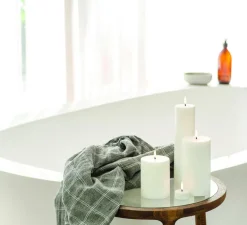 Lampe Bougie, Smooth Pillar, blanc nordique, Ø7,8cm, H15cm , LED, dim- UYUNI