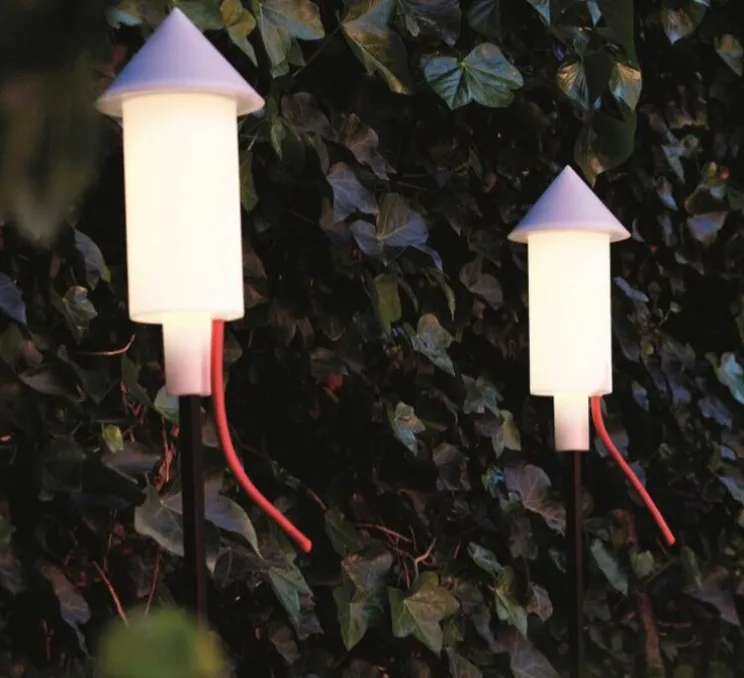 Lot de 6 lampadaires d'extérieur, Prêt a Racket, solaire, blanc, IP55,LED, 2700K, 150lm, Ø13cm, H123cm - Fatboy