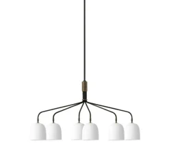 Lustre 6 bras, Howard, blanc, laiton, L133,6cm, H60,4cm - Gubi