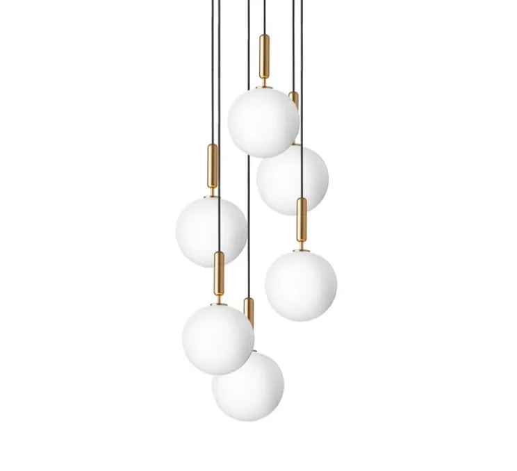 Lustre, Miira 6 Large, laiton, globe opalin, Ø47cm, H35,3cm - Nuura