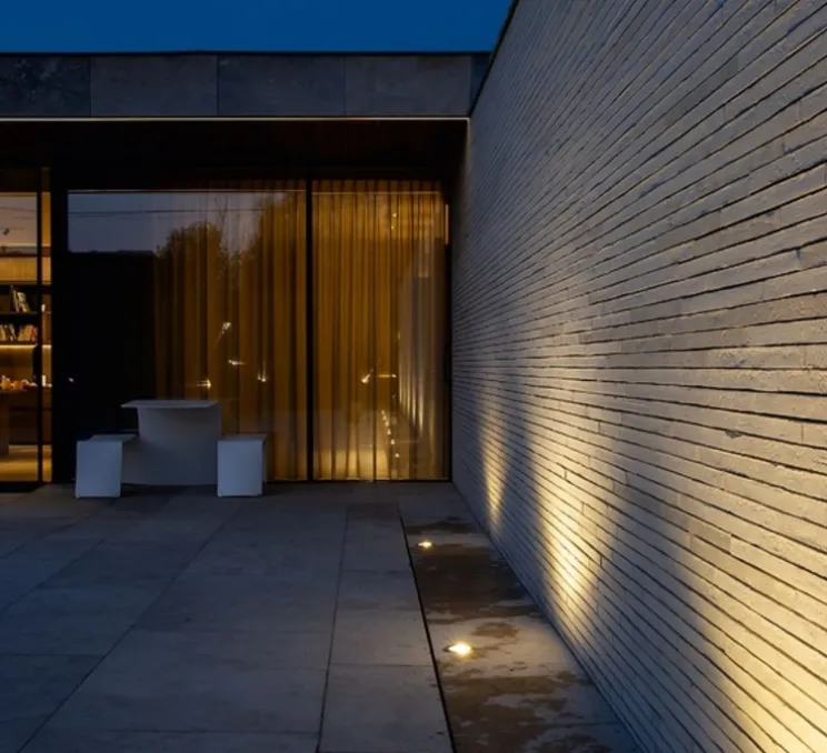 Spot encastrable de sol, Map Asym 1.2, acier inoxydable, IP67, LED, dim, 3000K, 730 lm, Ø12cm, H11,3cm - Wever&Ducré